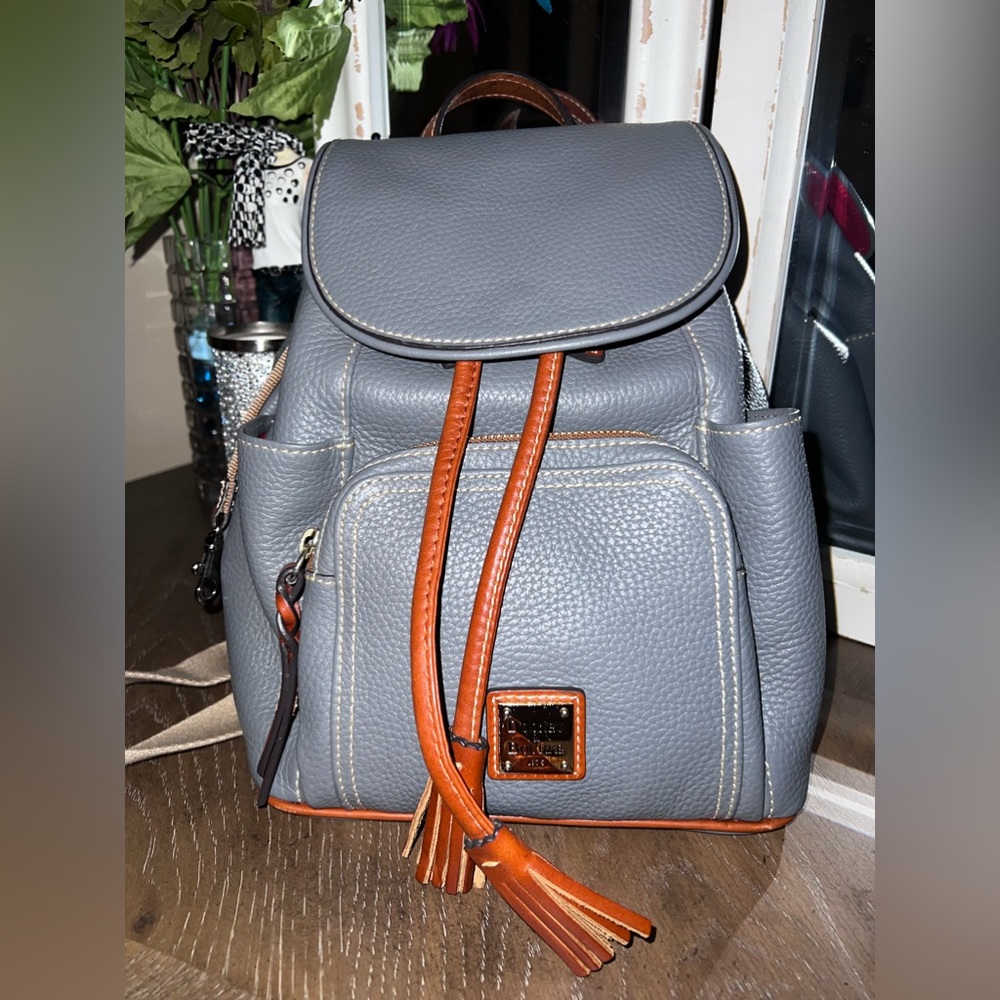 Dooney & Bourke Murphy Backpack in the Color Elephant 🐘